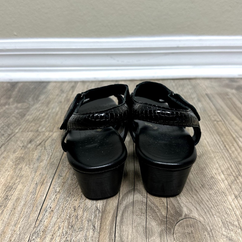 SAS Black Croc Patent Suntimer Slingbacks Sandals, size 9 N Narrow - Picture 4 of 7
